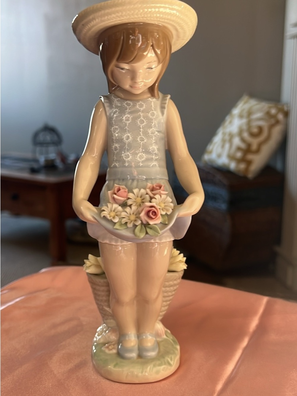 Lladro Porcelain Girl Figurine in Cream, Pink, Green